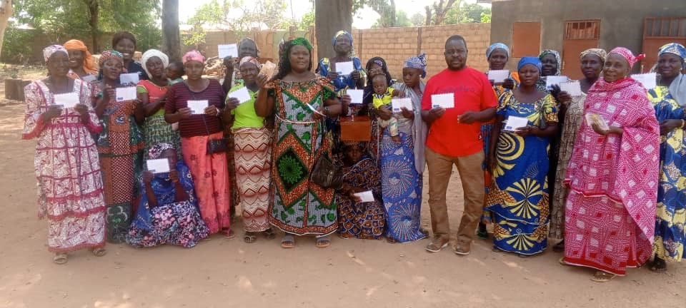 Inclusion Financière et Autonomisation à Figuil : Le Succès d'un Cycle AVEC au Service de la Résilience